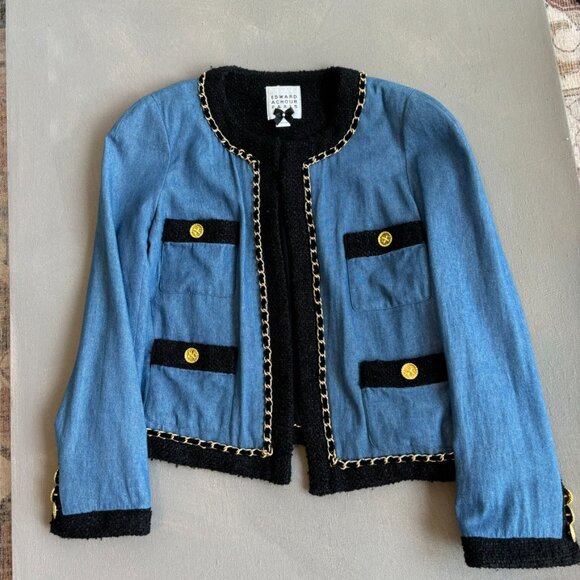Elegant Blue Blazer with Black Trim and Gold Buttons - Picture 6 of 6